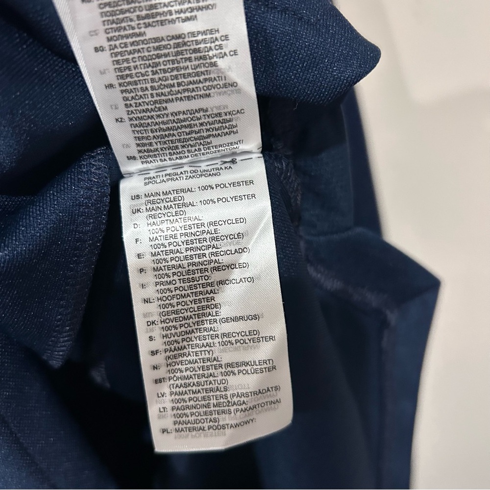 Adidas pullover - Picture 3 of 5